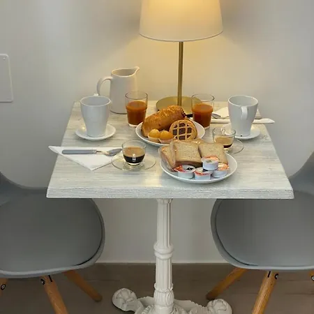 Art Atelier Vaticano 招待所