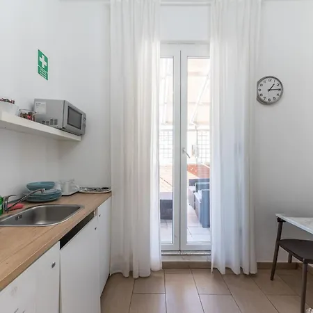 Art Atelier Vaticano בית הארחה