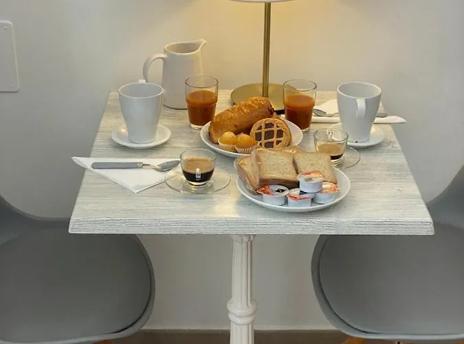 Art Atelier Vaticano בית הארחה